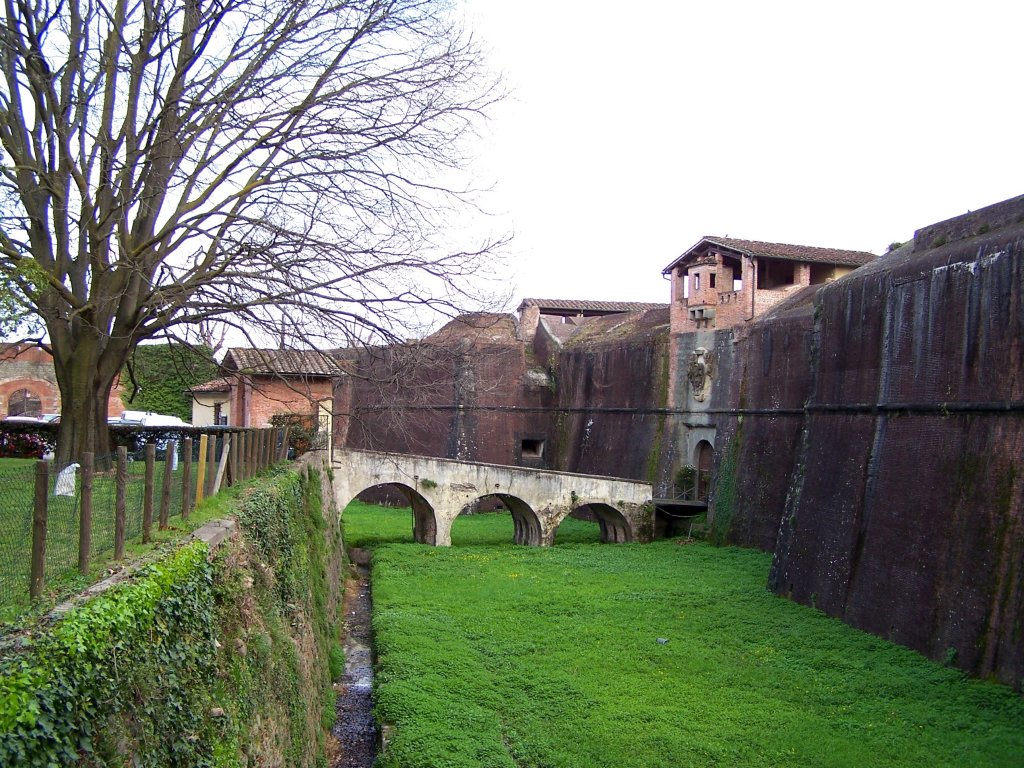 La fortezza santa barbara a pistoia un salto nel medioevo for La fortezza arredamenti commerciali