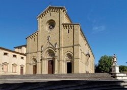 Arezzo, il cammino del sacro