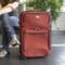 Truffati a Tenerife: ritrovarsi per strada con le valigie in mano