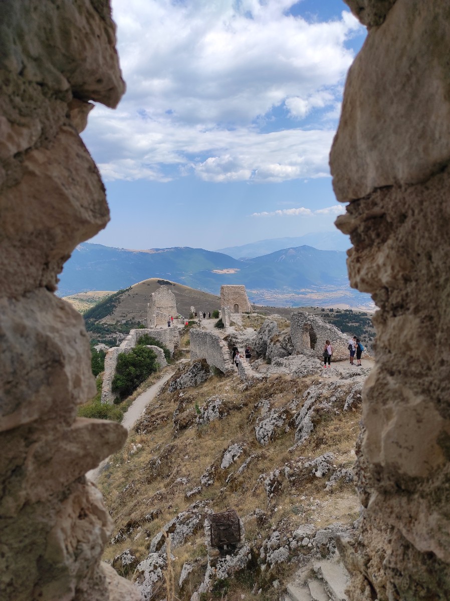 le rovine di Rocca Calascio il Castello d'Abruzzo