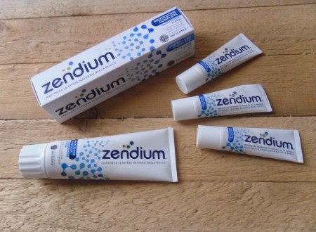 Io e il dentifricio  Zendium
