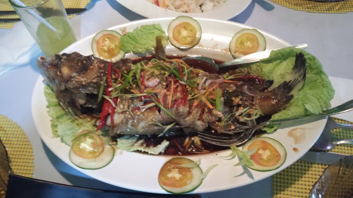 il pesce lapu lapu bollito in costo della vita
