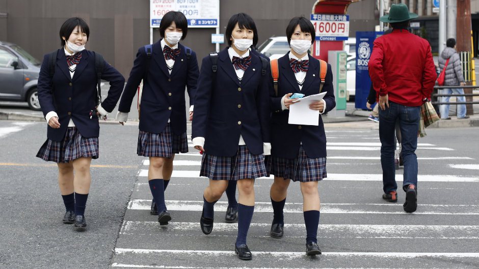 schoolgirl mascherine japan giappone face mask